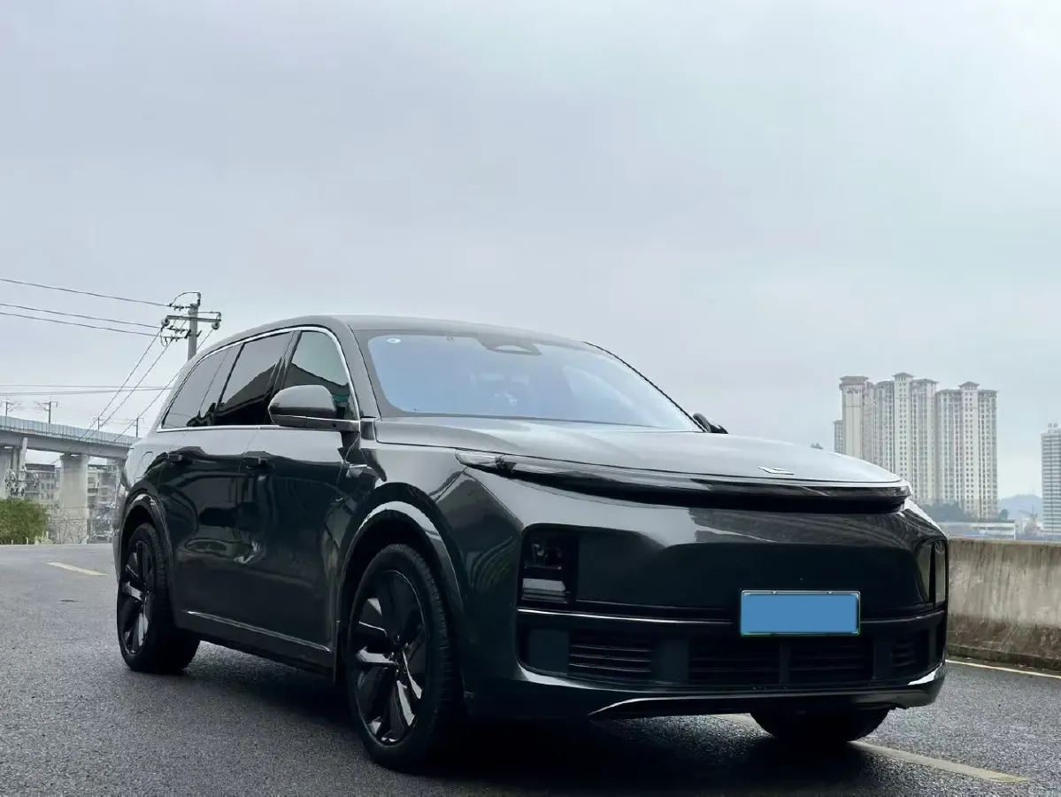 2023 Li L9 Range Extended 154HP REEV 42.6KWH,autocango,china used car exporter,china ev exporter,chinese used car exporter,chinese used ev exporter