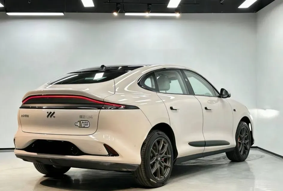 2023 IM LS6 BEV 71KWH,autocango,china used car exporter,china ev exporter,chinese used car exporter,chinese used ev exporter