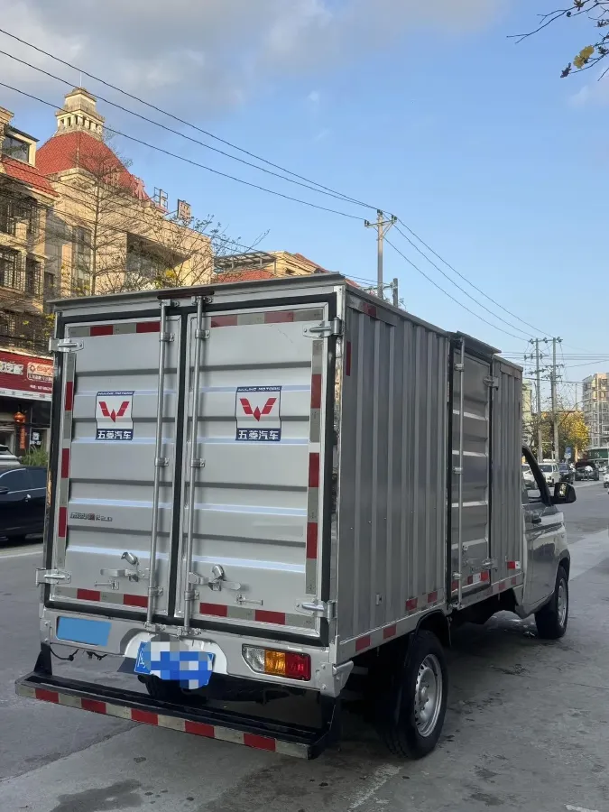 2023 WuLing RongGuang New Truck 2.0L 136HP L4 5MT,autocango,china used car exporter,china ev exporter,chinese used car exporter,chinese used ev exporter