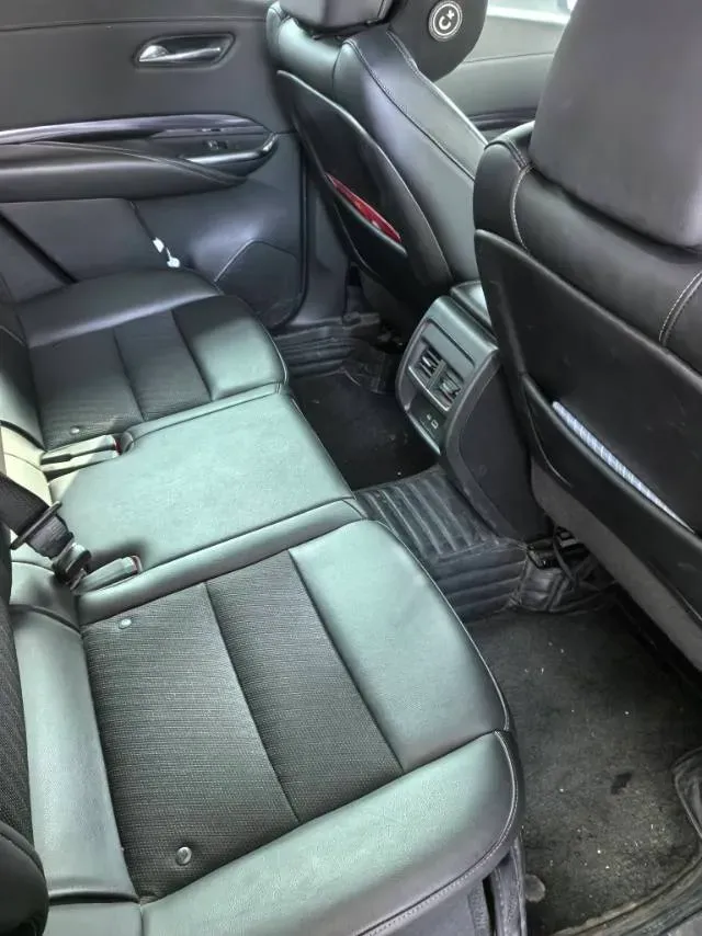 2021 Cadillac XT4 2.0T 237HP L4 9AT,autocango,china used car exporter,china ev exporter,chinese used car exporter,chinese used ev exporter