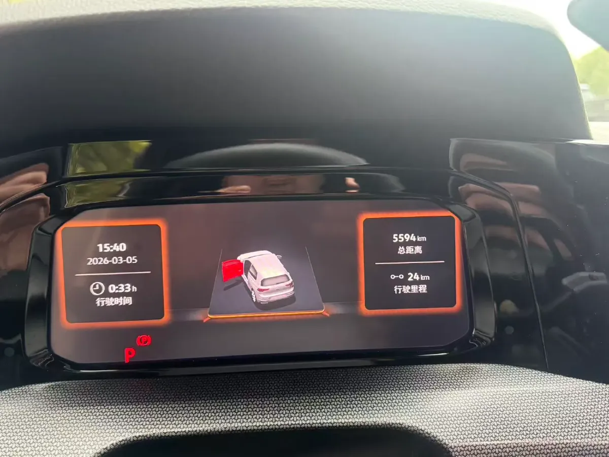 2025 Volkswagen Golf 1.5T 160HP L4 7DCT,autocango,china used car exporter,china ev exporter,chinese used car exporter,chinese used ev exporter