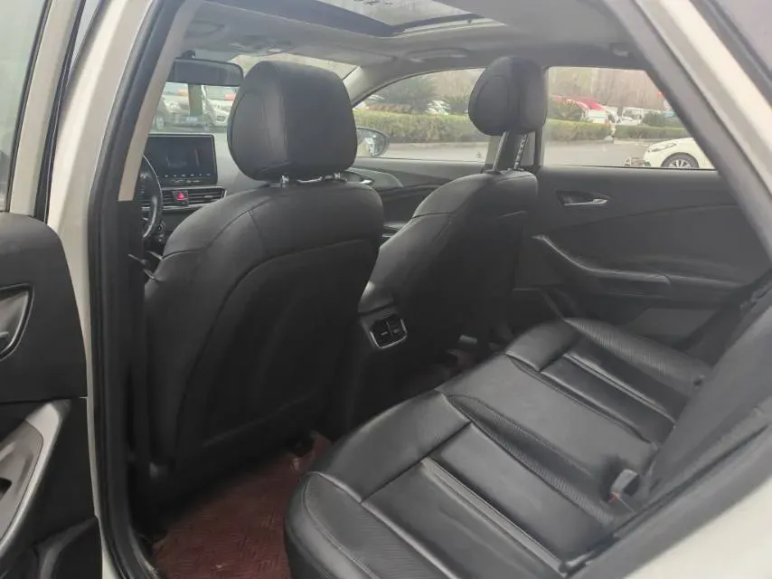 2019 Hyundai La Festa 1.6T 204HP L4 7DCT,autocango,china used car exporter,china ev exporter,chinese used car exporter,chinese used ev exporter