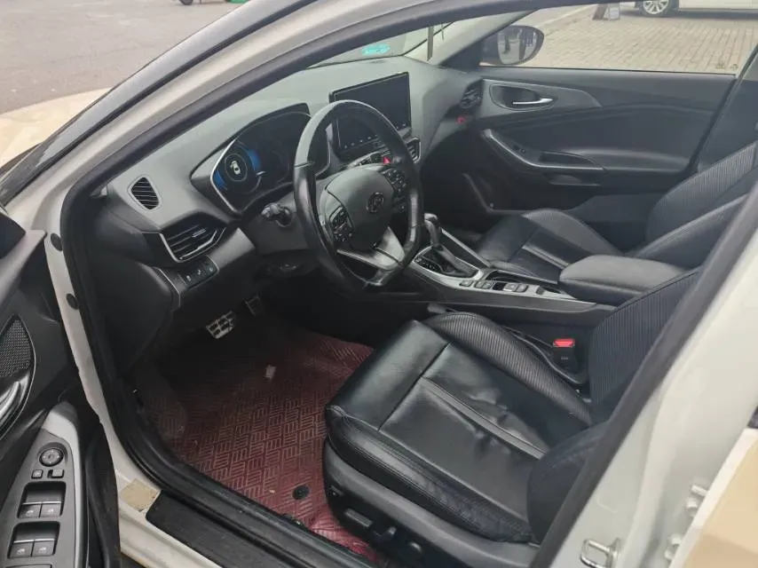 2019 Hyundai La Festa 1.6T 204HP L4 7DCT,autocango,china used car exporter,china ev exporter,chinese used car exporter,chinese used ev exporter