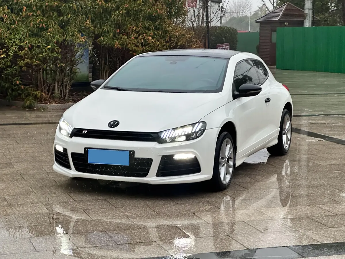 2011 Volkswagen Scirocco 2.0T 211HP L4 6DCT,autocango,china used car exporter,china ev exporter,chinese used car exporter,chinese used ev exporter