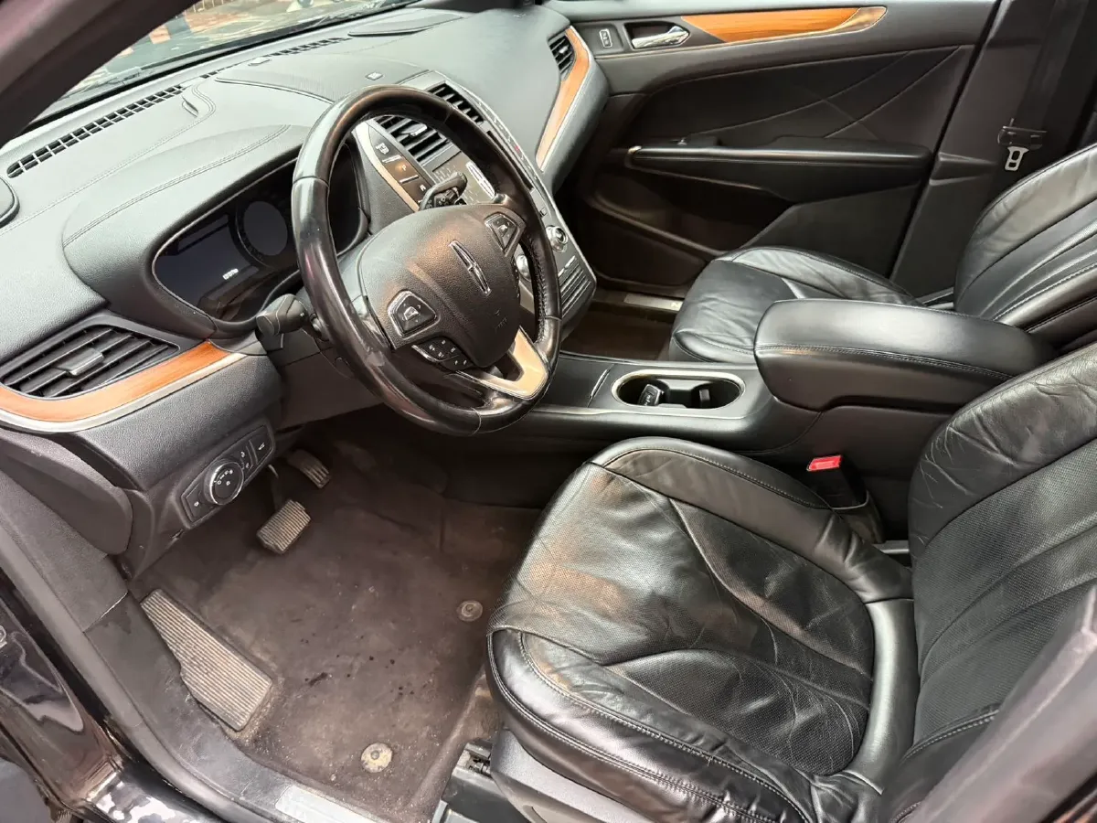 2018 Lincoln MKC 2.0T 253HP L4 6AT,autocango,china used car exporter,china ev exporter,chinese used car exporter,chinese used ev exporter