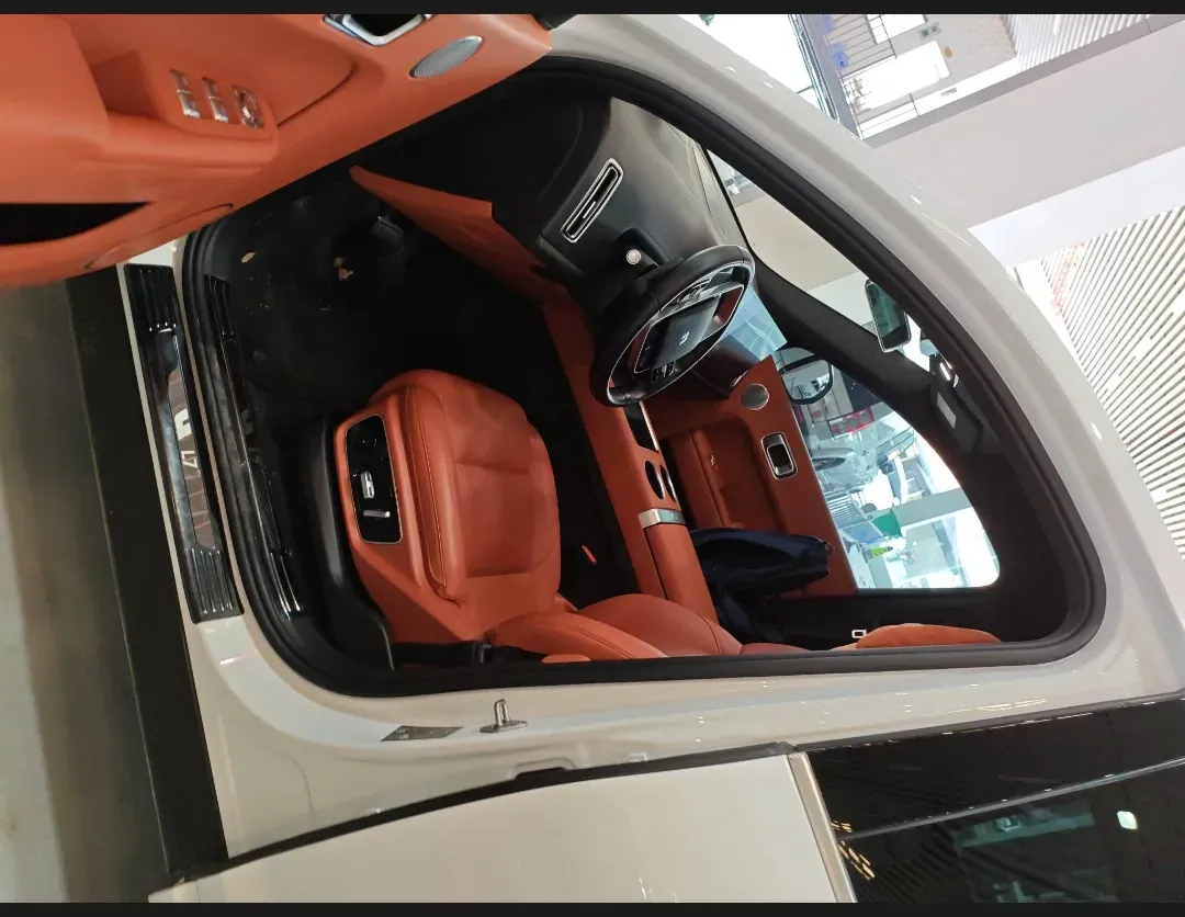 2023 Li L7 Range Extended 154HP REEV 40.9KWH,autocango,china used car exporter,china ev exporter,chinese used car exporter,chinese used ev exporter