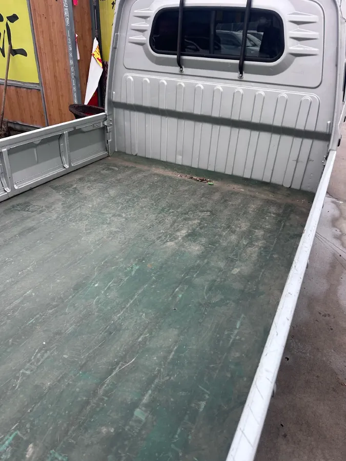 2022 WuLing RongGuang Mini Truck 1.5L 99HP L4 5MT,autocango,china used car exporter,china ev exporter,chinese used car exporter,chinese used ev exporter