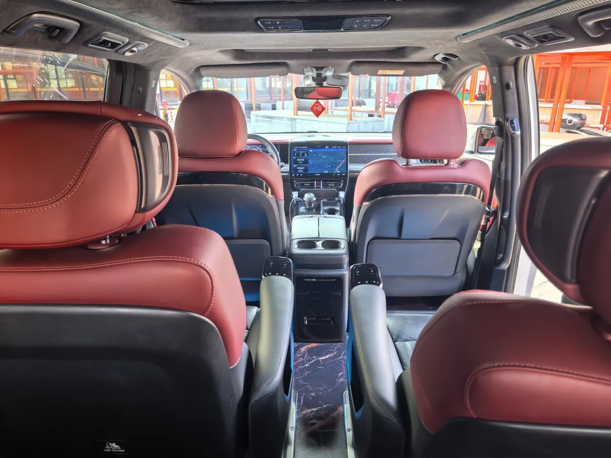 2023 GAC Trumpchi M8 2.0T 252HP L4 8AT,autocango,china used car exporter,china ev exporter,chinese used car exporter,chinese used ev exporter