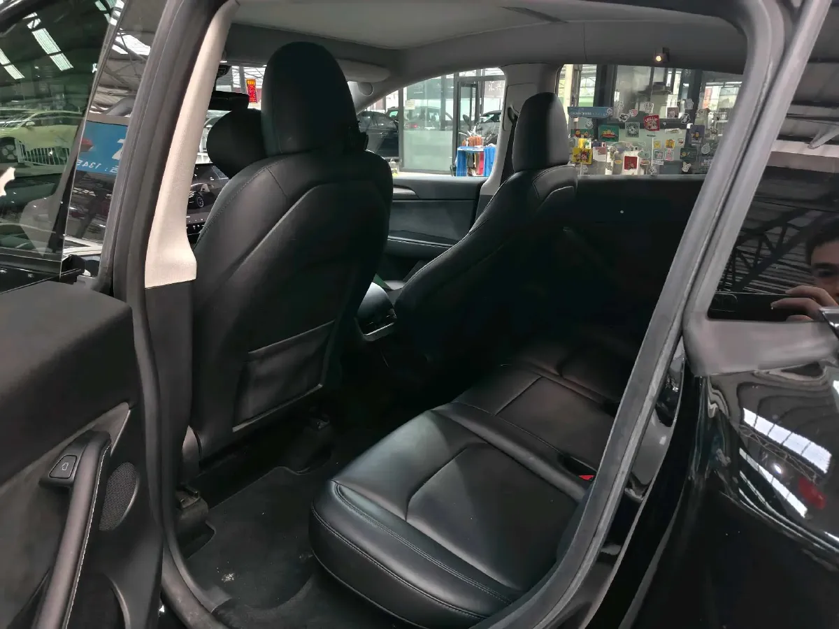 2022 Tesla Model Y BEV 60KWH,autocango,china used car exporter,china ev exporter,chinese used car exporter,chinese used ev exporter