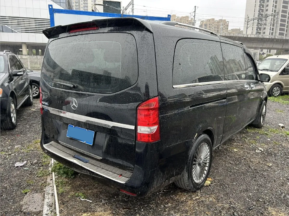 2020 Mercedes-Benz Vito 2.0T 211HP L4 9AT,autocango,china used car exporter,china ev exporter,chinese used car exporter,chinese used ev exporter