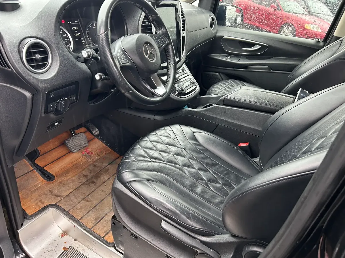 2020 Mercedes-Benz Vito 2.0T 211HP L4 9AT,autocango,china used car exporter,china ev exporter,chinese used car exporter,chinese used ev exporter