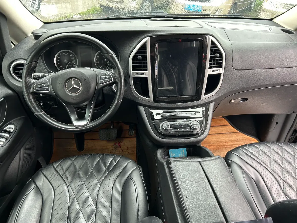 2020 Mercedes-Benz Vito 2.0T 211HP L4 9AT,autocango,china used car exporter,china ev exporter,chinese used car exporter,chinese used ev exporter