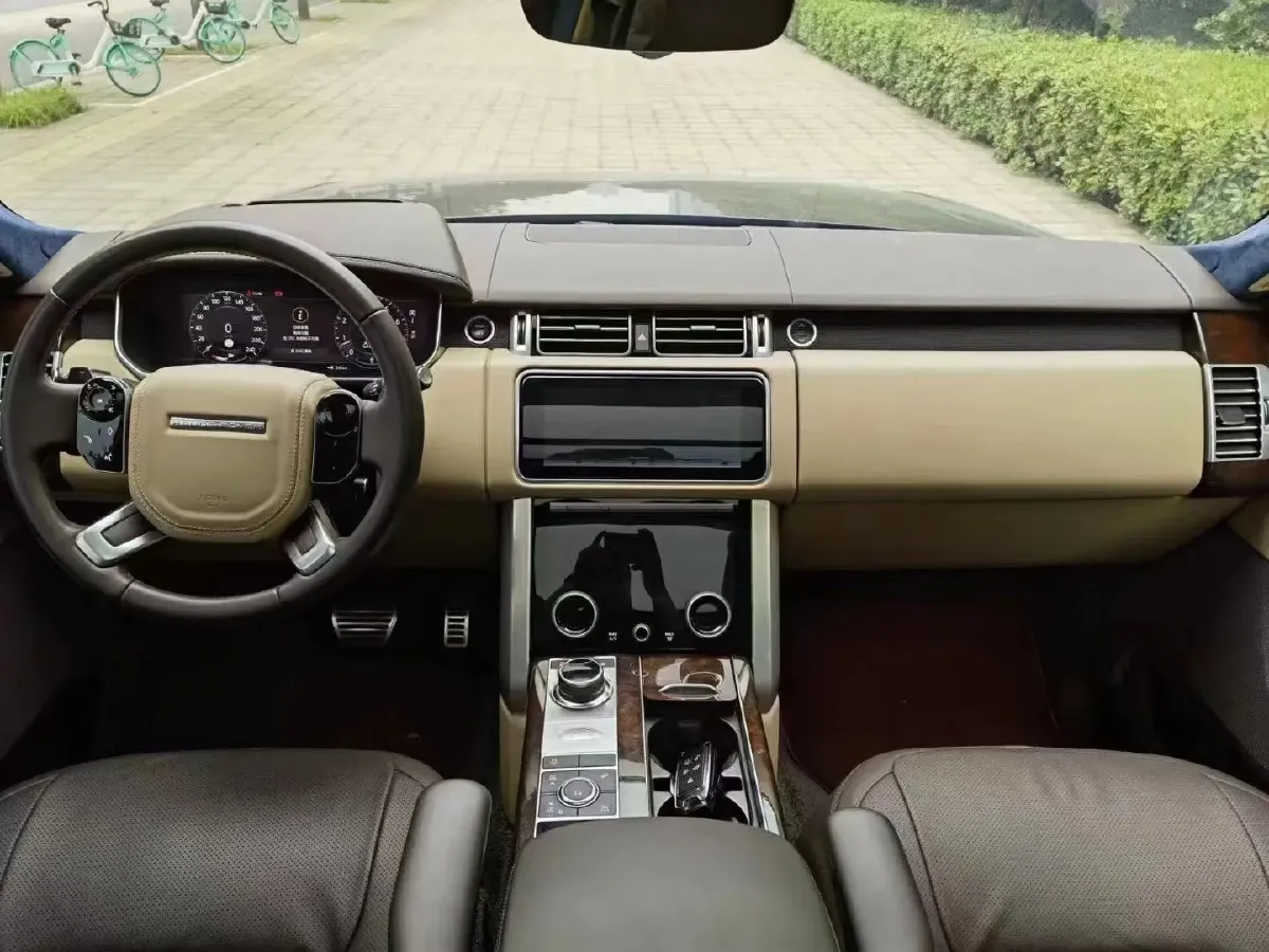 2021 Land Rover Range Rover 3.0T 360HP L6 8AT,autocango,china used car exporter,china ev exporter,chinese used car exporter,chinese used ev exporter