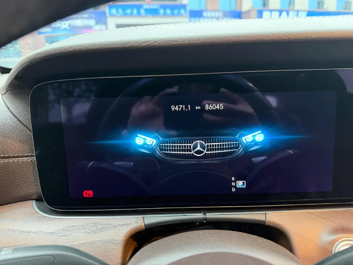 2021 Mercedes-Benz E Class 2.0T 258HP L4 9AT,autocango,china used car exporter,china ev exporter,chinese used car exporter,chinese used ev exporter