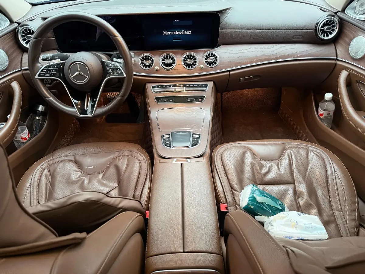 2021 Mercedes-Benz E Class 2.0T 258HP L4 9AT,autocango,china used car exporter,china ev exporter,chinese used car exporter,chinese used ev exporter