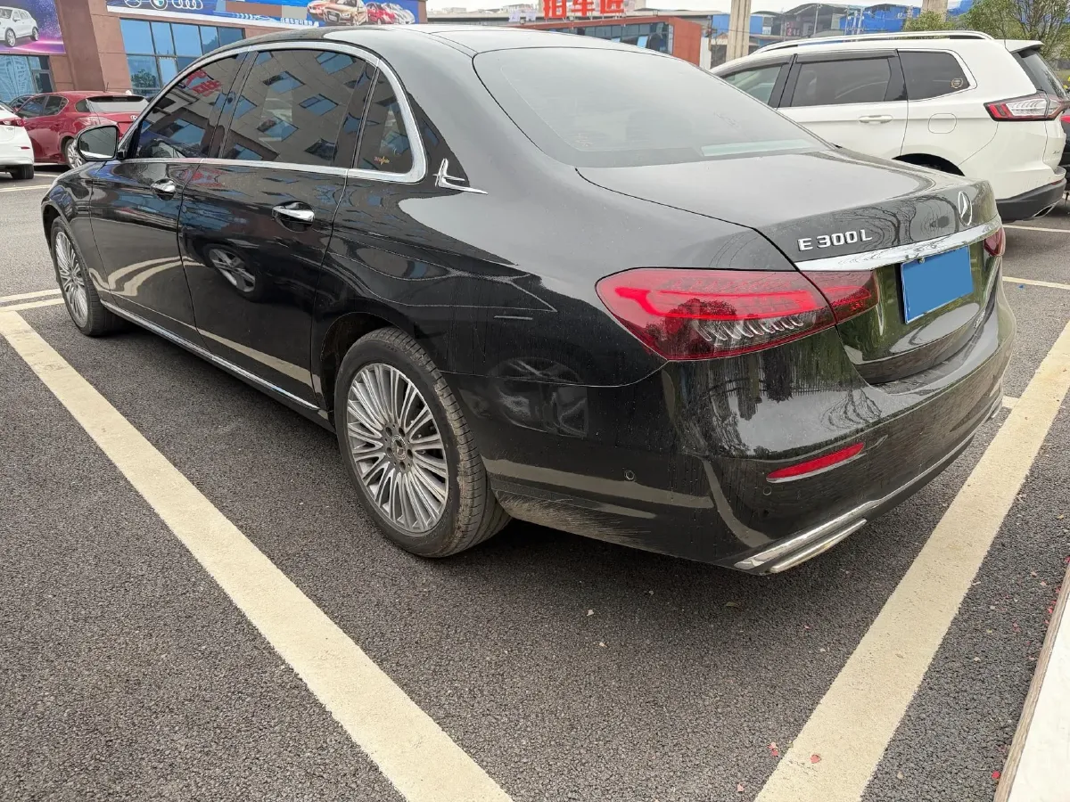 2021 Mercedes-Benz E Class 2.0T 258HP L4 9AT,autocango,china used car exporter,china ev exporter,chinese used car exporter,chinese used ev exporter