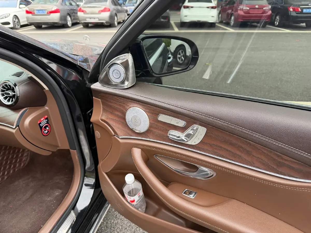 2021 Mercedes-Benz E Class 2.0T 258HP L4 9AT,autocango,china used car exporter,china ev exporter,chinese used car exporter,chinese used ev exporter