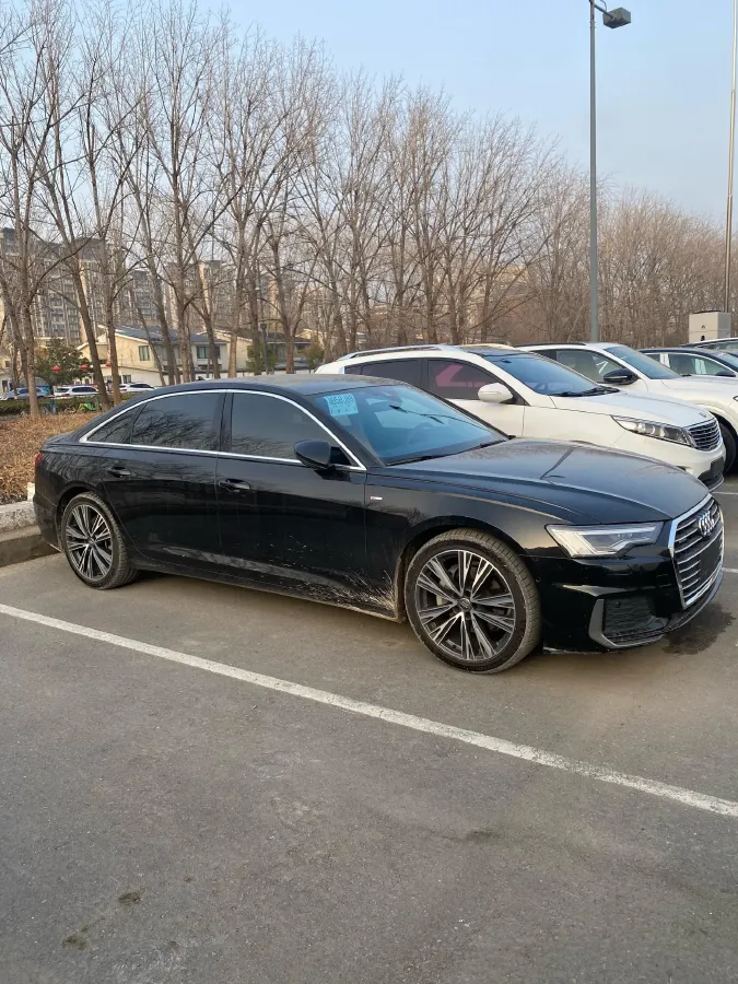 2020 Audi A6L 2.0T 224HP L4 7DCT,autocango,china used car exporter,china ev exporter,chinese used car exporter,chinese used ev exporter