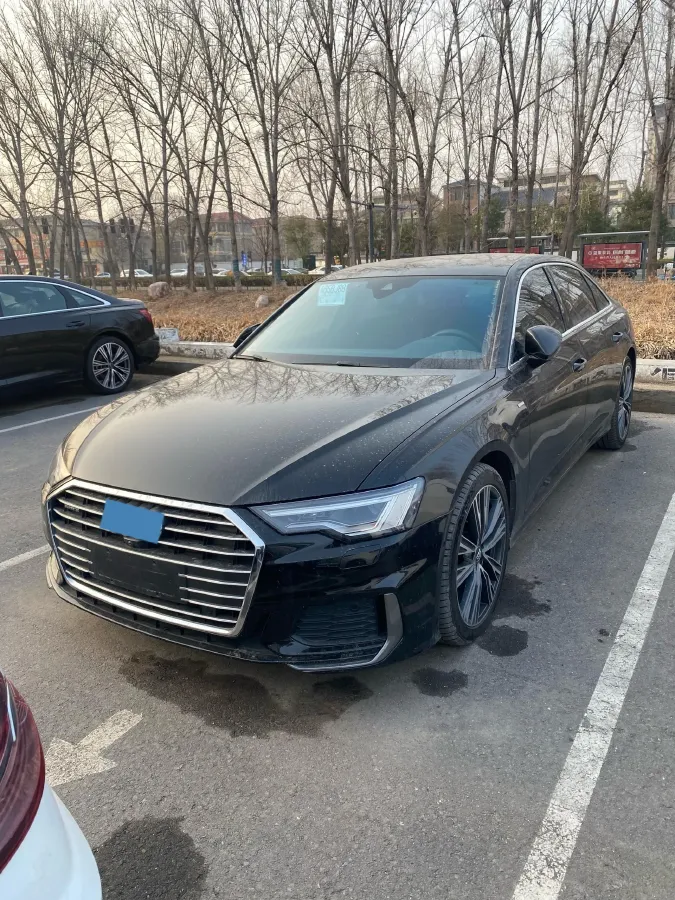 2020 Audi A6L 2.0T 224HP L4 7DCT,autocango,china used car exporter,china ev exporter,chinese used car exporter,chinese used ev exporter