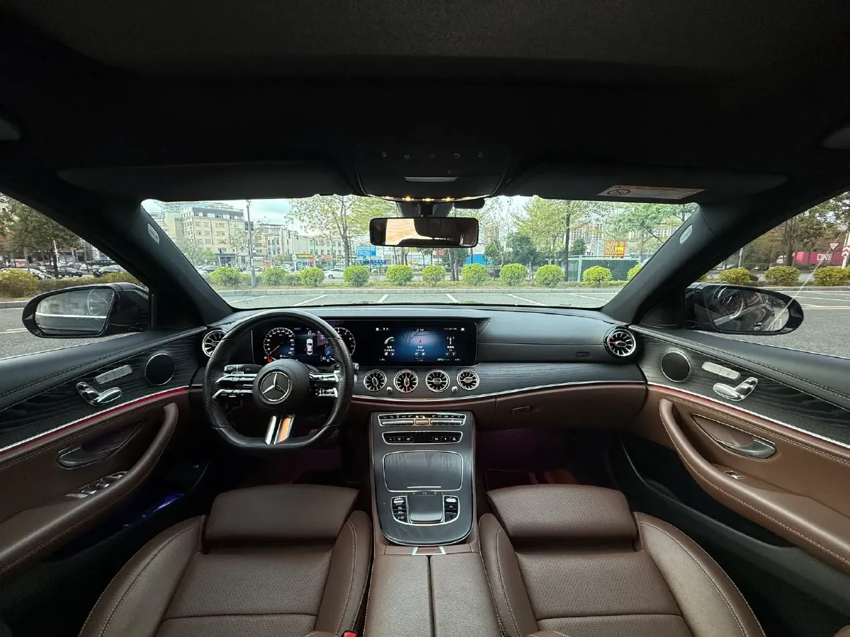 2022 Mercedes-Benz GLC Class 2.0T 258HP L4 9AT,autocango,china used car exporter,china ev exporter,chinese used car exporter,chinese used ev exporter