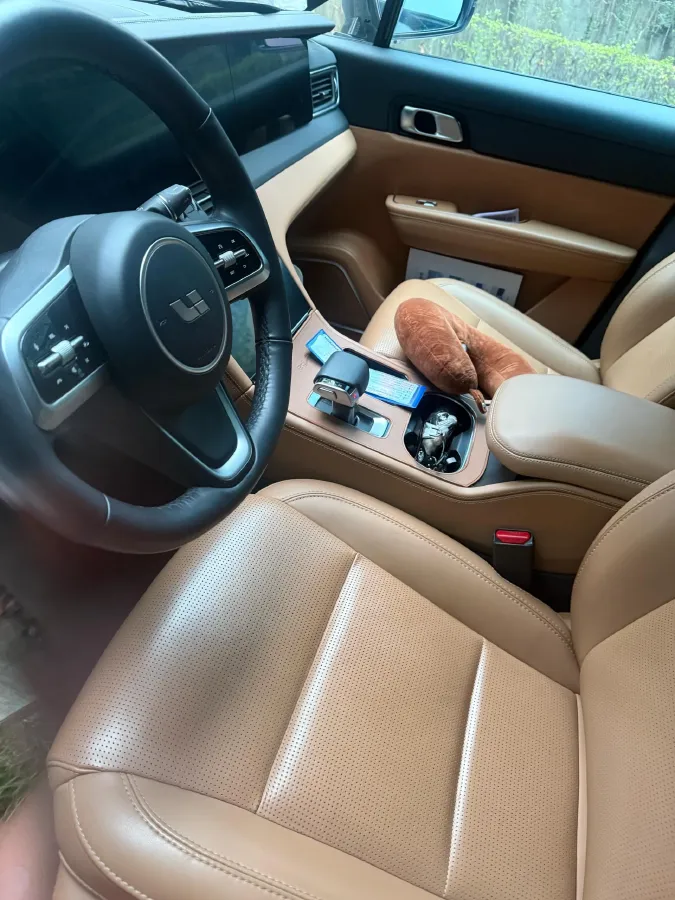 2021 Li ONE Range Extended 131HP REEV 40.5KWH,autocango,china used car exporter,china ev exporter,chinese used car exporter,chinese used ev exporter