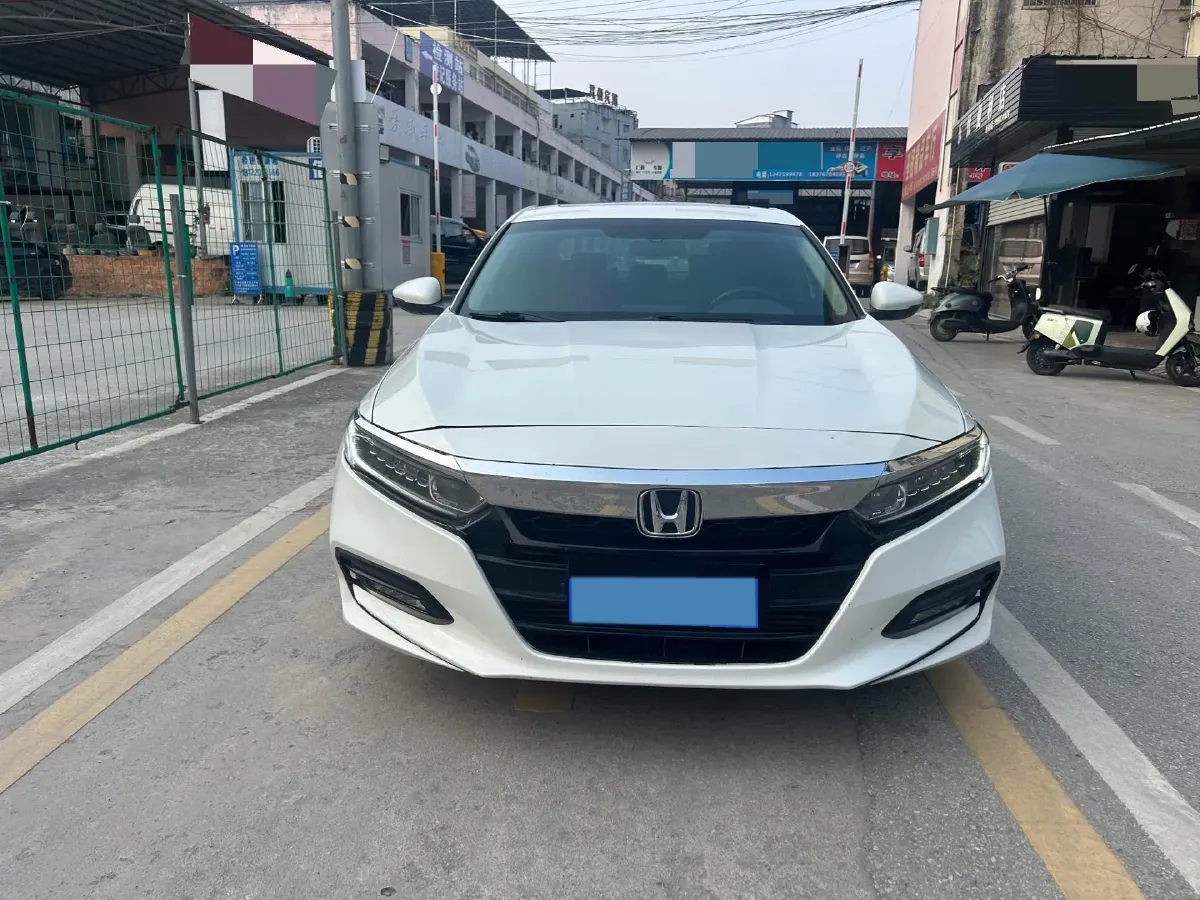 2018 Honda Accord 1.5T 194HP L4 CVT,autocango,china used car exporter,china ev exporter,chinese used car exporter,chinese used ev exporter