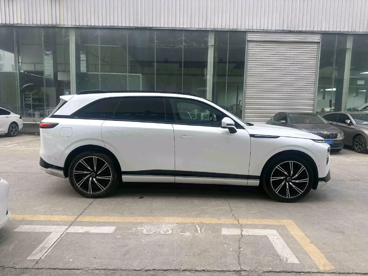 2024 Xpeng G9 BEV 78.2KWH,autocango,china used car exporter,china ev exporter,chinese used car exporter,chinese used ev exporter
