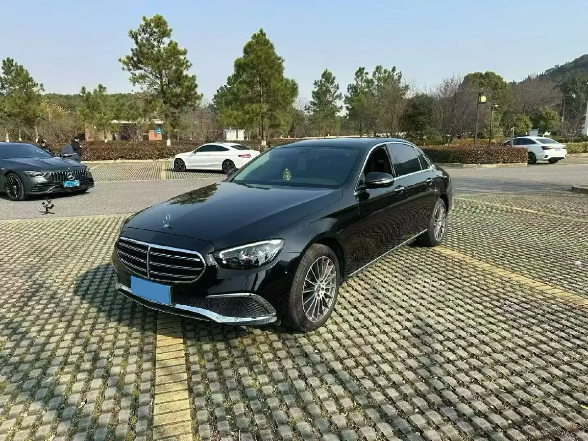 2022 Mercedes-Benz E Class 2.0T 197HP L4 9AT,autocango,china used car exporter,china ev exporter,chinese used car exporter,chinese used ev exporter