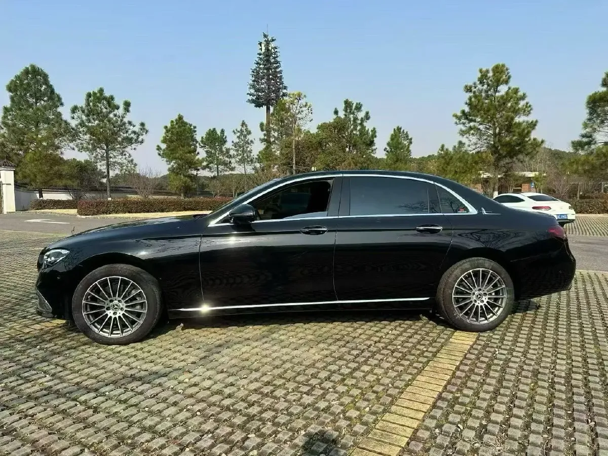 2022 Mercedes-Benz E Class 2.0T 197HP L4 9AT,autocango,china used car exporter,china ev exporter,chinese used car exporter,chinese used ev exporter