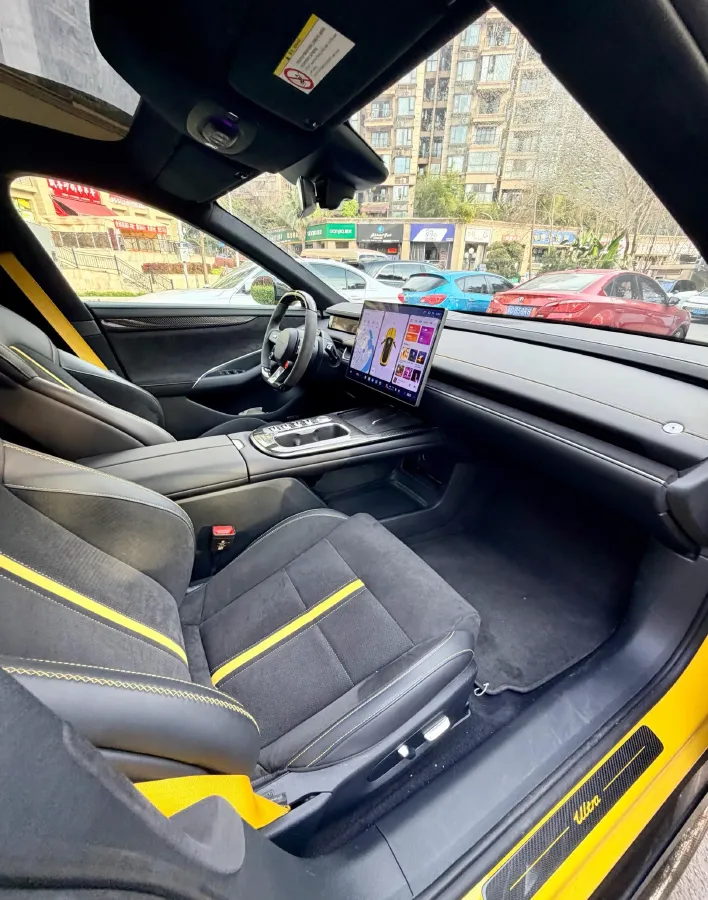 2025 MI SU7 Ultra BEV 93.7KWH,autocango,china used car exporter,china ev exporter,chinese used car exporter,chinese used ev exporter