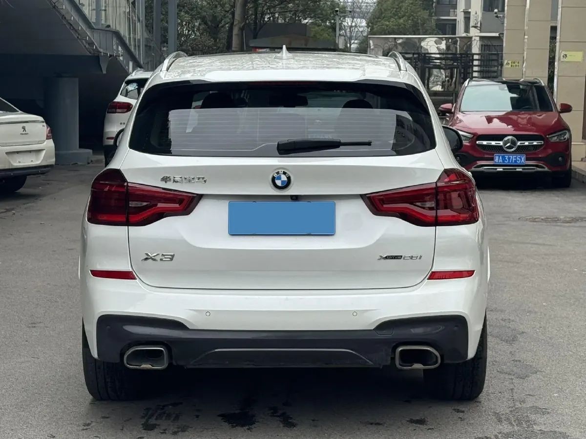 2021 BMW X3 2.0T 224HP L4 8AT,autocango,china used car exporter,china ev exporter,chinese used car exporter,chinese used ev exporter