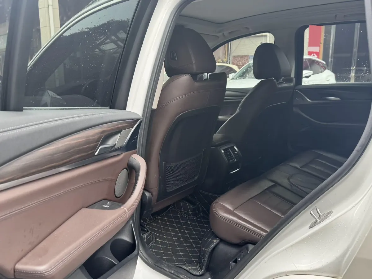 2021 BMW X3 2.0T 224HP L4 8AT,autocango,china used car exporter,china ev exporter,chinese used car exporter,chinese used ev exporter