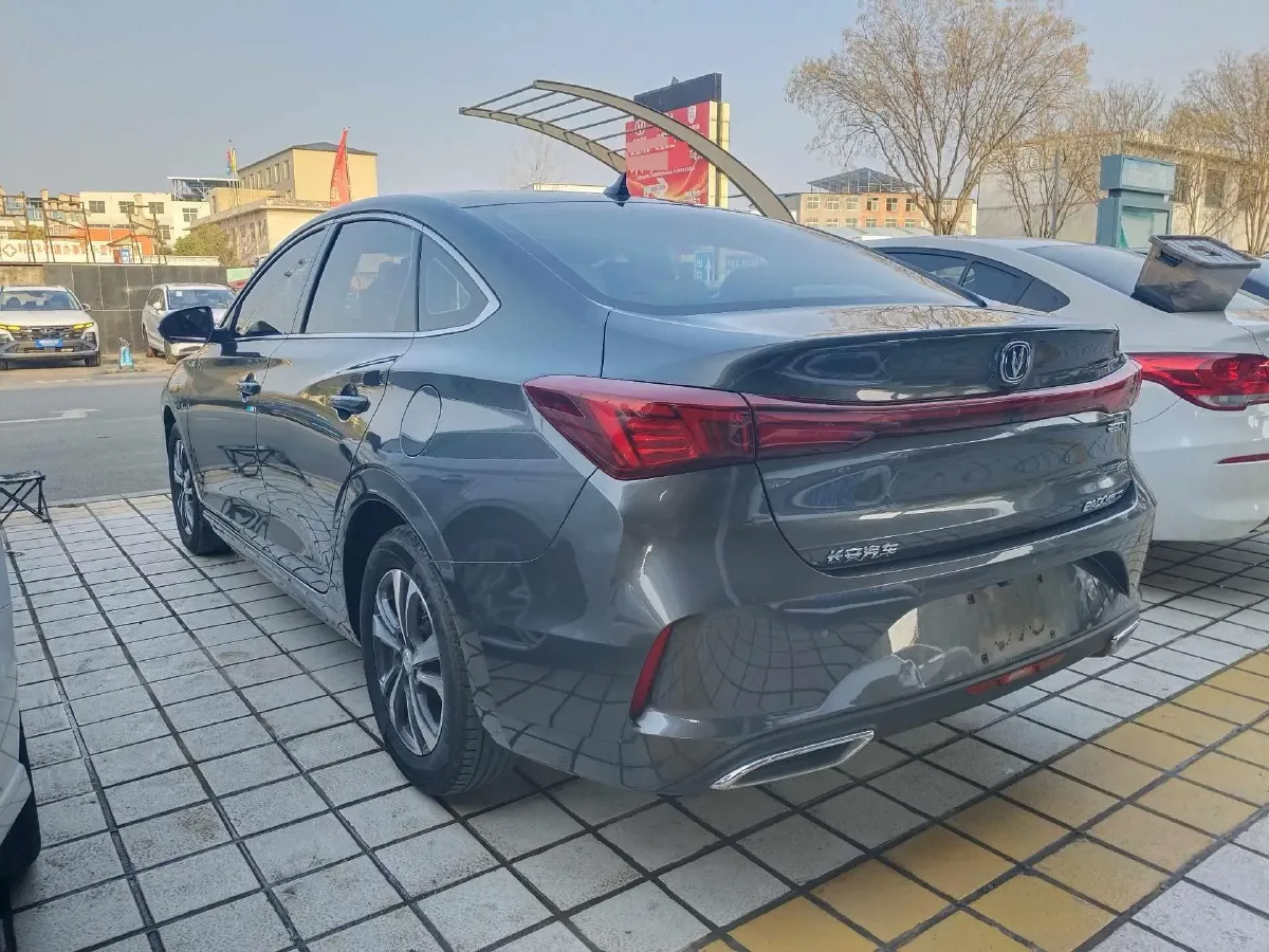 2022 ChangAn Eado 1.4T 160HP L4 7DCT,autocango,china used car exporter,china ev exporter,chinese used car exporter,chinese used ev exporter