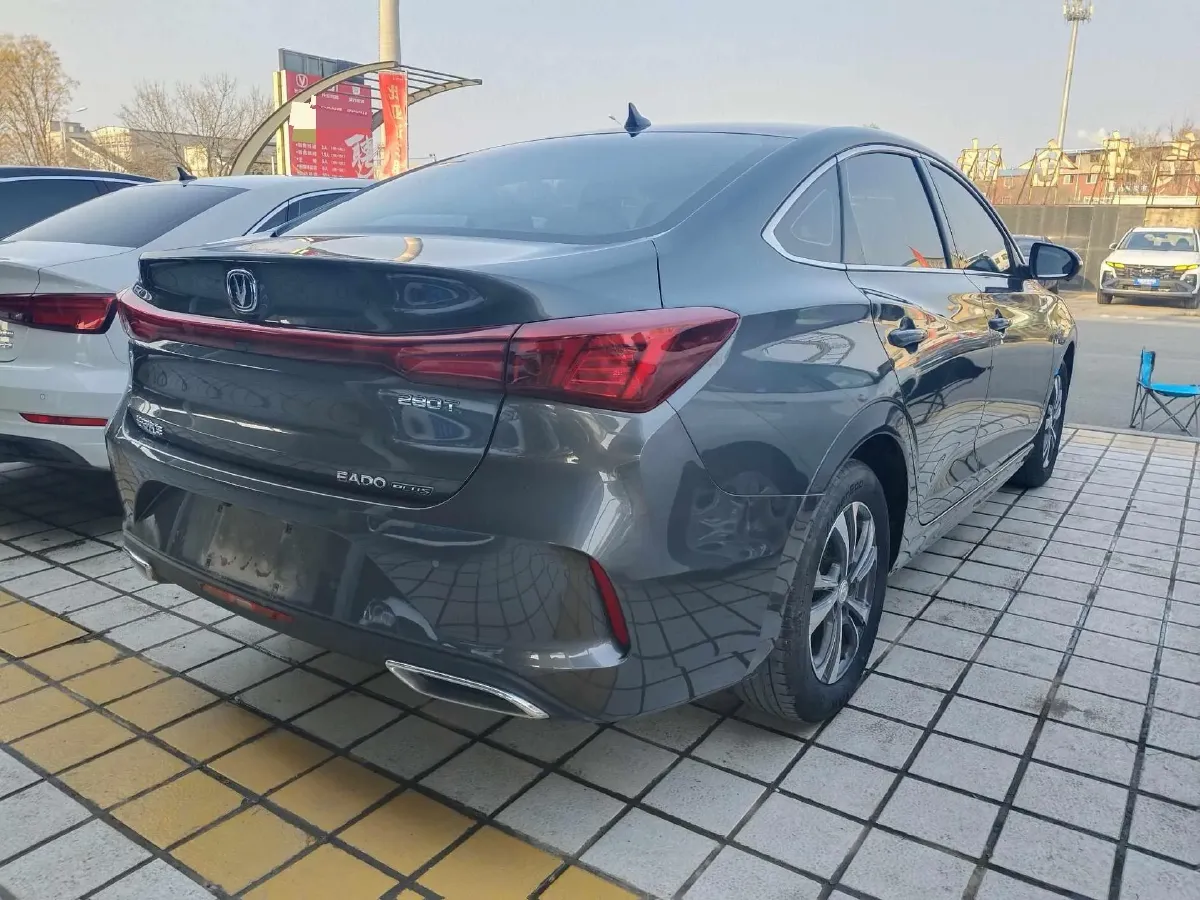 2022 ChangAn Eado 1.4T 160HP L4 7DCT,autocango,china used car exporter,china ev exporter,chinese used car exporter,chinese used ev exporter