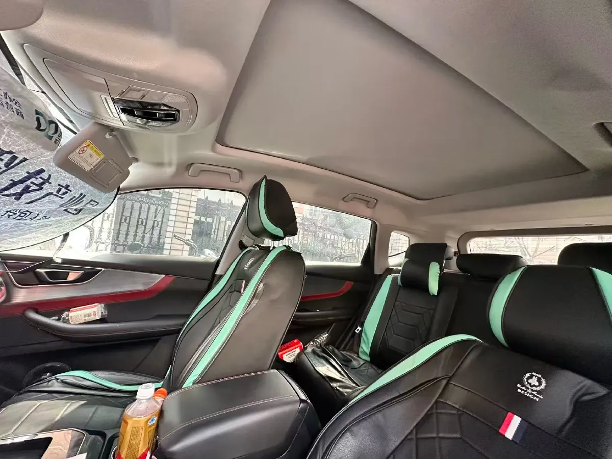 2022 Chery Tiggo 7 1.6T 197HP L4 7DCT,autocango,china used car exporter,china ev exporter,chinese used car exporter,chinese used ev exporter