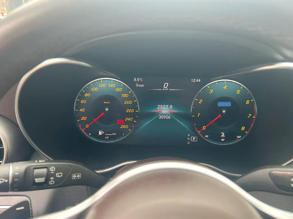 2021 Mercedes-Benz GLC Class 2.0T 197HP L4 9AT,autocango,china used car exporter,china ev exporter,chinese used car exporter,chinese used ev exporter