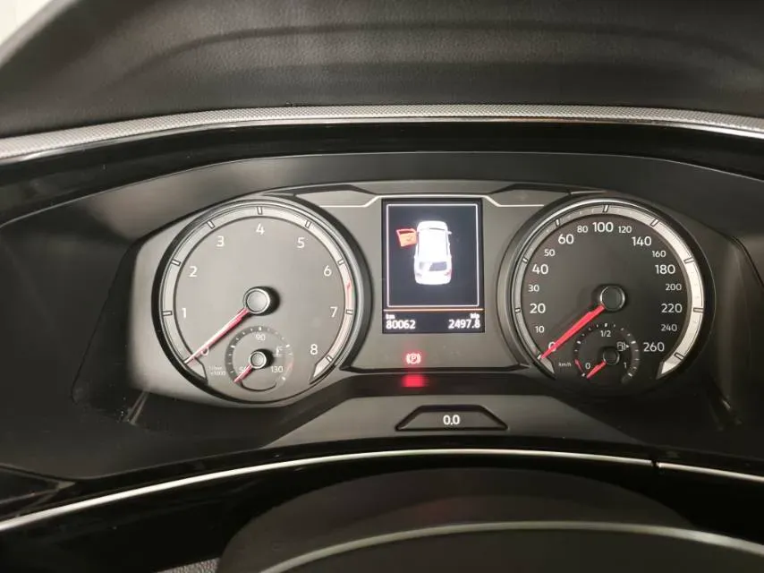 2019 Jeep Cherokee 2.0T 234HP L4 9AT,autocango,china used car exporter,china ev exporter,chinese used car exporter,chinese used ev exporter