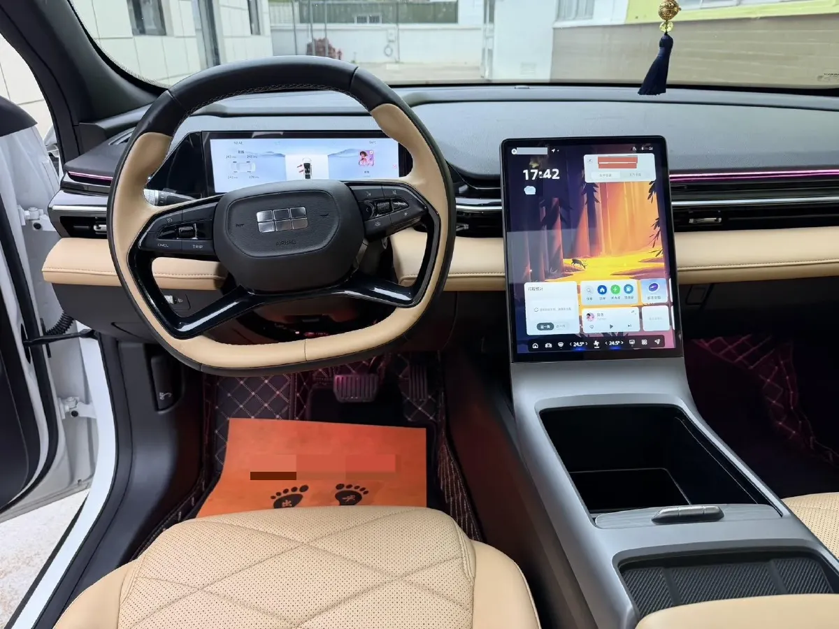 2023 Geely Galaxy L6 1.5T 163HP L4 3DHT PHEV,autocango,china used car exporter,china ev exporter,chinese used car exporter,chinese used ev exporter