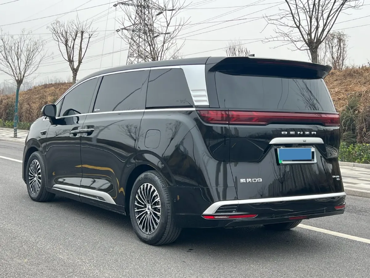 2025 Denza D9 1.5T 156HP L4 E-CVT PHEV 40KWH,autocango,china used car exporter,china ev exporter,chinese used car exporter,chinese used ev exporter