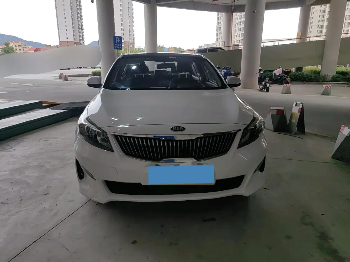 2017 Kia Cachet 1.8L 143HP L4 6AT,autocango,china used car exporter,china ev exporter,chinese used car exporter,chinese used ev exporter
