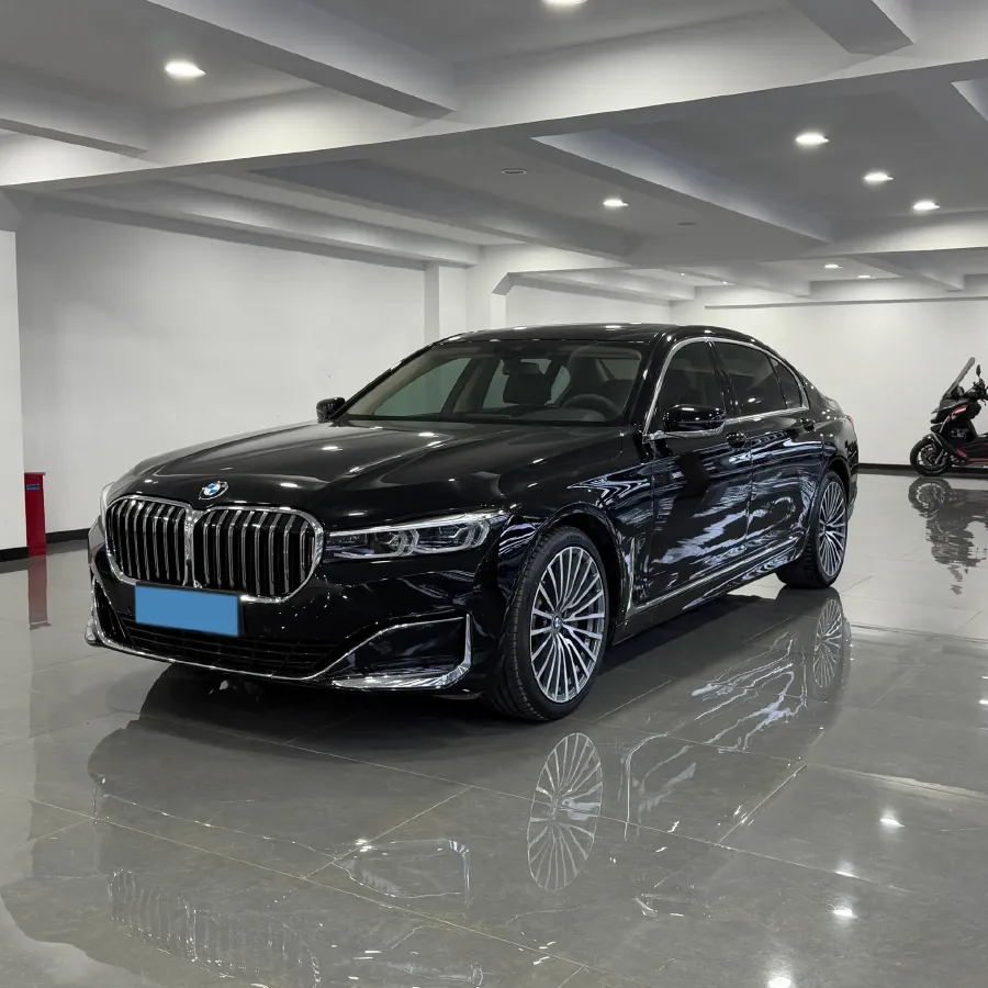 2019 BMW 7 Series 3.0T 340HP L6 8AT,autocango,china used car exporter,china ev exporter,chinese used car exporter,chinese used ev exporter