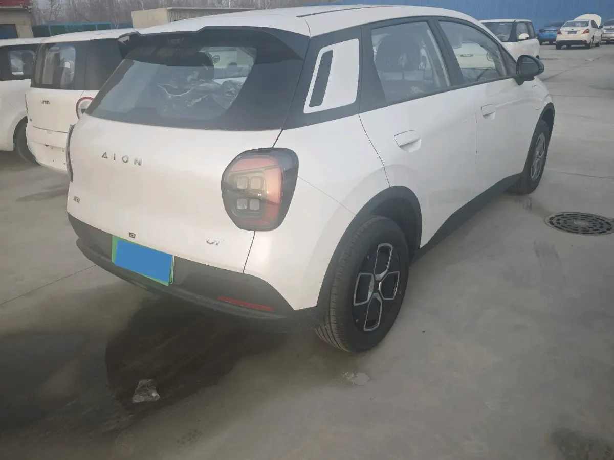 2025 Aion AION UT BEV 44.257/44.12/44.133KWH,autocango,china used car exporter,china ev exporter,chinese used car exporter,chinese used ev exporter