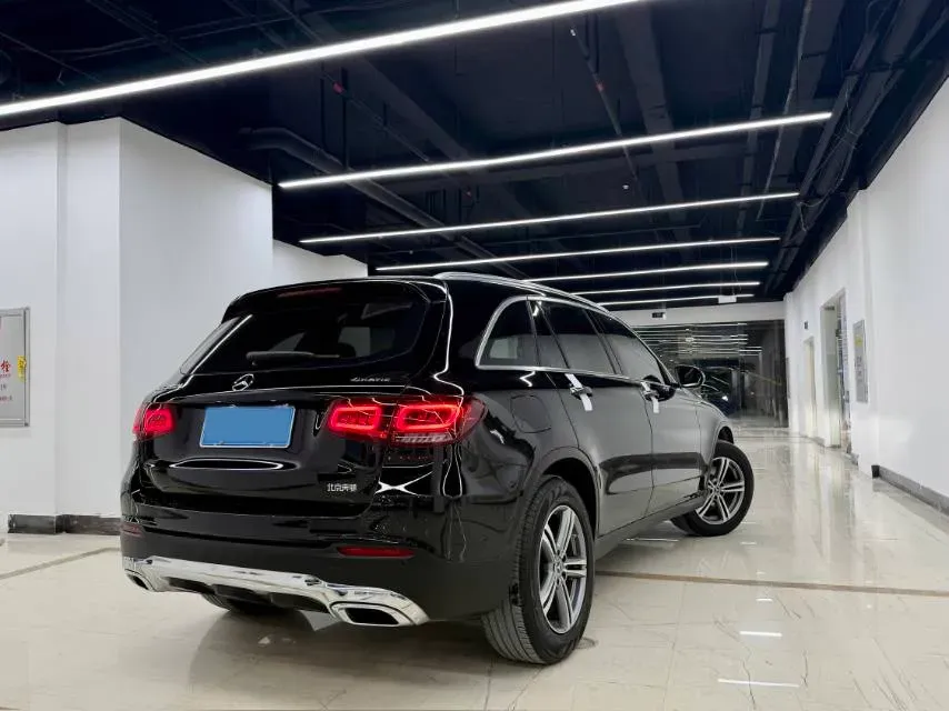 2021 Mercedes-Benz GLC Class 2.0T 197HP L4 9AT,autocango,china used car exporter,china ev exporter,chinese used car exporter,chinese used ev exporter