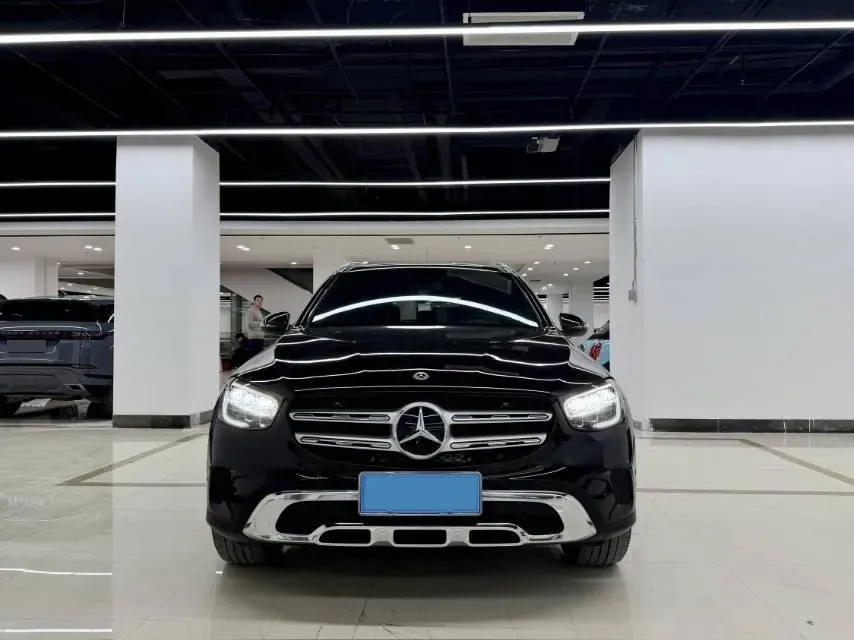 2021 Mercedes-Benz GLC Class 2.0T 197HP L4 9AT,autocango,china used car exporter,china ev exporter,chinese used car exporter,chinese used ev exporter