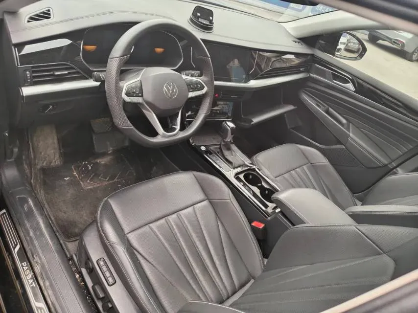 2024 Volkswagen Passat 2.0T 186HP L4 7DCT,autocango,china used car exporter,china ev exporter,chinese used car exporter,chinese used ev exporter