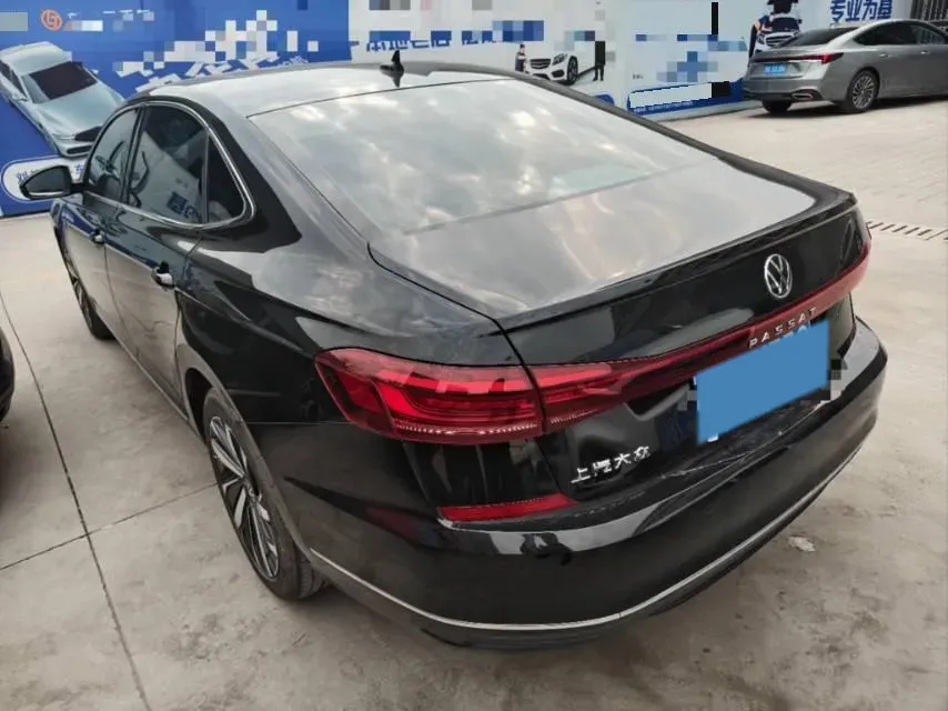 2024 Volkswagen Passat 2.0T 186HP L4 7DCT,autocango,china used car exporter,china ev exporter,chinese used car exporter,chinese used ev exporter