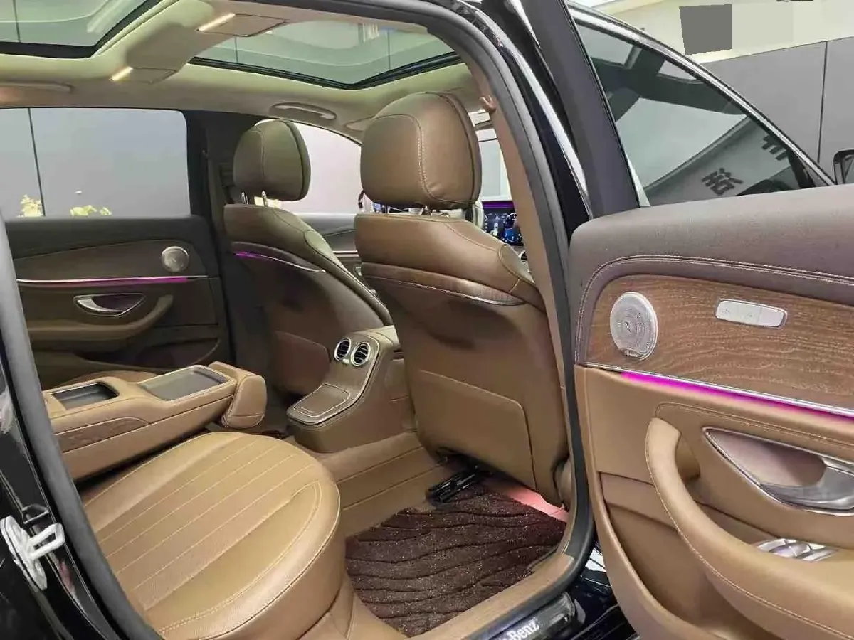 2021 Mercedes-Benz E Class 2.0T 258HP L4 9AT,autocango,china used car exporter,china ev exporter,chinese used car exporter,chinese used ev exporter