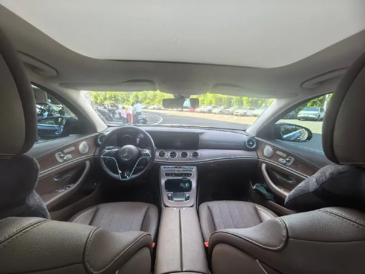 2022 Mercedes-Benz E Class 2.0T 258HP L4 9AT,autocango,china used car exporter,china ev exporter,chinese used car exporter,chinese used ev exporter