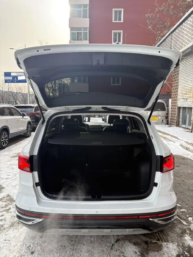 2021 Jetta VS7 1.4T 150HP L4 6AT,autocango,china used car exporter,china ev exporter,chinese used car exporter,chinese used ev exporter