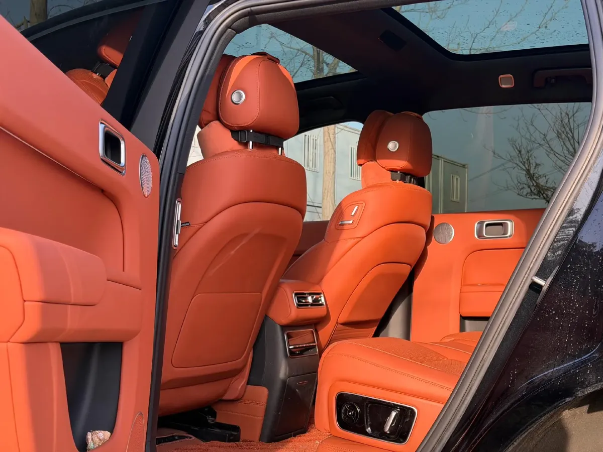 2023 Li L7 Range Extended 154HP REEV 40.9KWH,autocango,china used car exporter,china ev exporter,chinese used car exporter,chinese used ev exporter